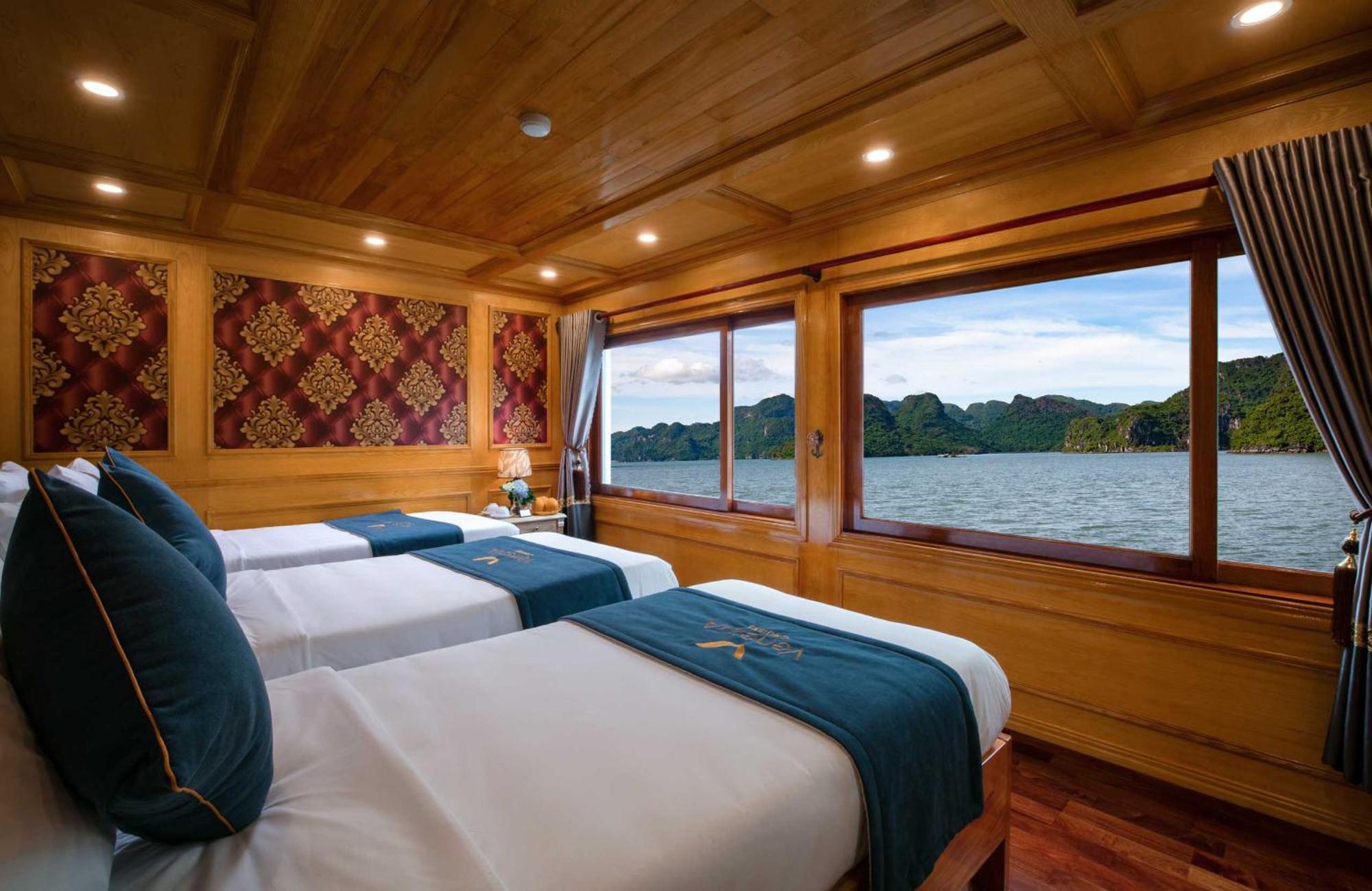 Venezia Boutique Cruises - Catba Island Hotel Chan Chau Bagian luar foto